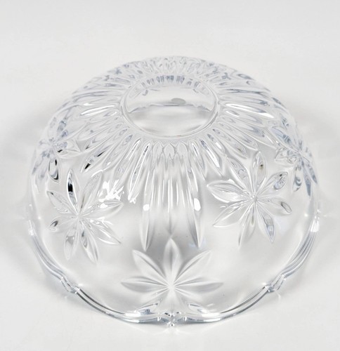 Bohemia Perseus CZECH Thick Round Bowl Leaves Hand Cut Crystal Glass 22cm Boxed - Picture 9 of 19