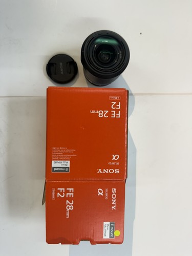 Sony FE 28mm F2 AF Prime Objektiv E-Mount SEL28F20 Top Zustand