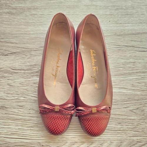 Women 5.0US Ferragamo Shoes Salvatore Flat Pumps Red Brown Limited Edition VHTF - Picture 4 of 10