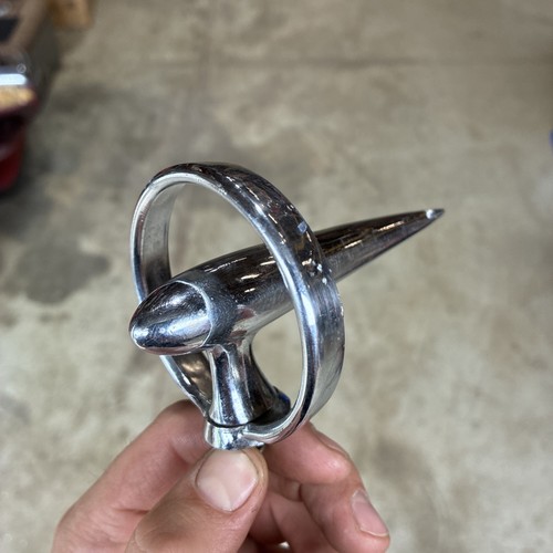 Chrome Hood Ornament Gun Sight Bomb Sight Bullseye Style 1940s 1950s GM BUICK