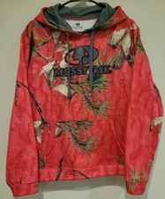Mossy Oak Sz L Womens Fleece Lined Hot Pink Camo Hoodie.