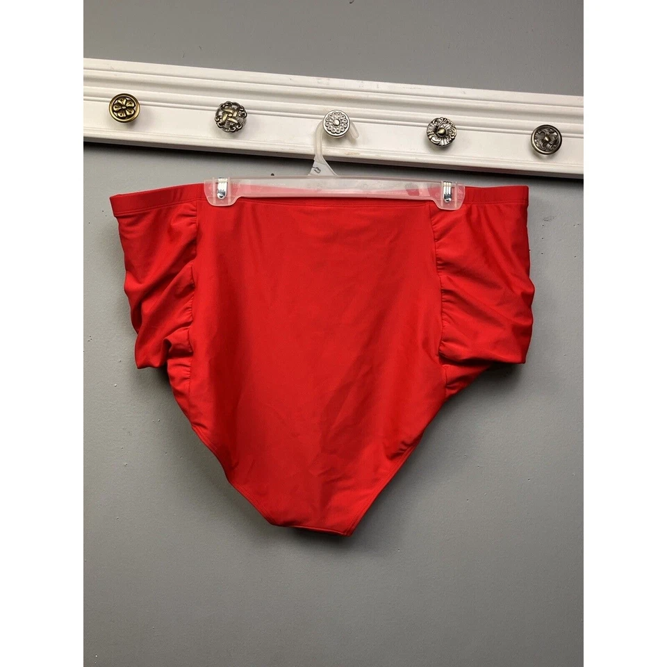 Parte inferior de natación Forever 21 Plus para mujer talla grande 3X roja elástica lados acanalados Foto 2 de 4