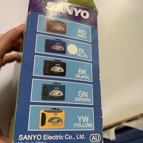 Sanyo Portable Stereo Cassette Player Bass Xpander AM/FM Radio VIP-30 - Picture 5 of 6