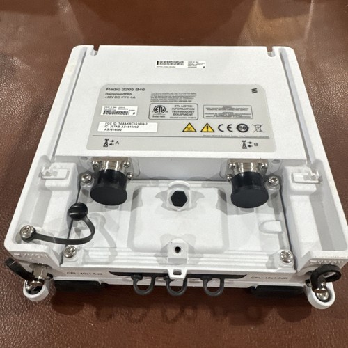ERICSSON RADIO 2205 B46 KRC 161 609/2 R1D HW (3X20MHZ, 60MHZ IBW) #JB-C4 - Picture 2 of 10