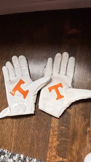 Tennessee Volunteers Nike Vapor Jet 6.0 Football Gloves Mismatch