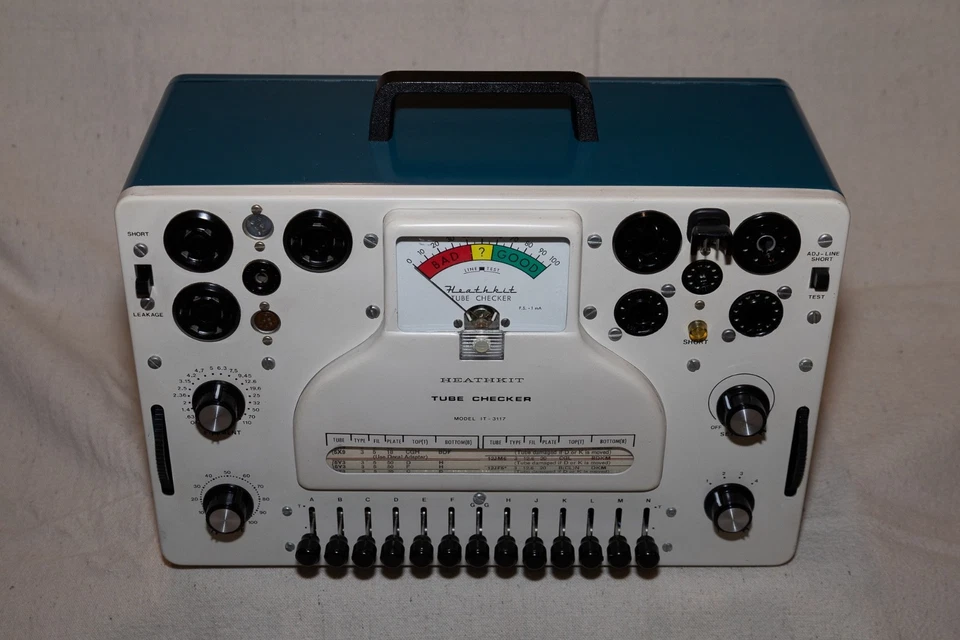 HEATHKIT IT-3117 трубка тестер шашка полностью восстановлен - Изображение 3 из 4