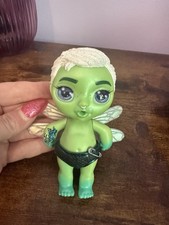 POOPSIE Rainbow Surprise Fantasy Friends HUNTER DEFLY Doll + Nappy (MGA 2019)