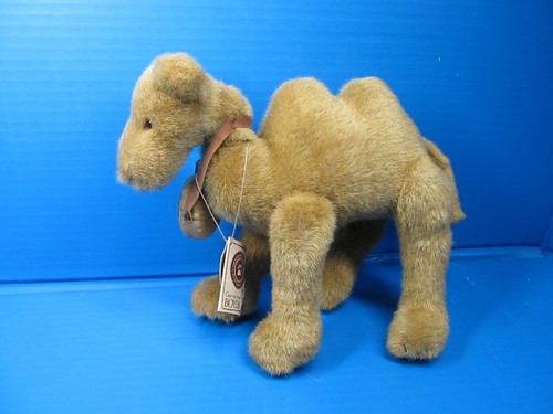 Boyds Sir Humpsley Jointed Camel 11" Plush Soft Toy Stuffed Animal Canteen w/Tag - Picture 2 of 9