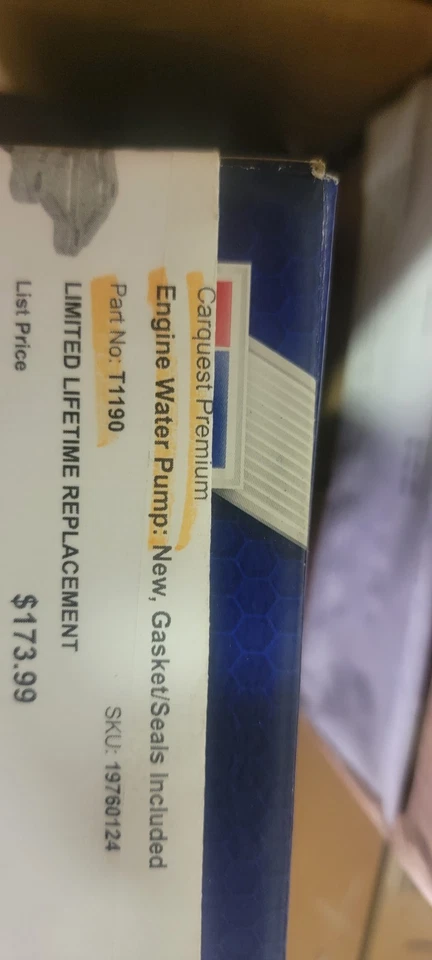 Nueva bomba de agua del motor Carquest Premium #T1190 Ford Lincoln Mazda Mercury Foto 2 de 3