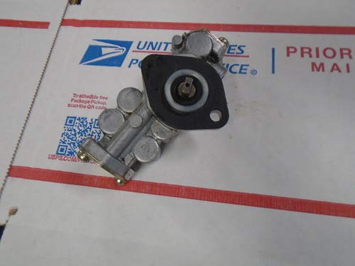 Kawasaki H2 750 Triple Oil Injection Pump Nice H2 B For Parts H2B C - Picture 4 of 7