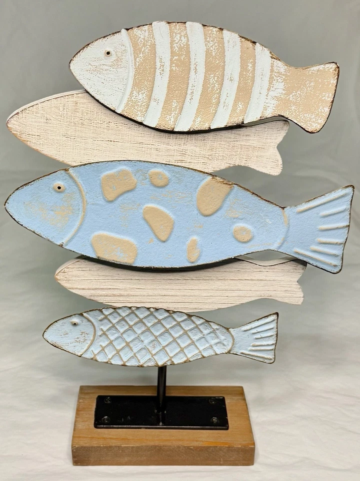 Escultura de escuela de peces de metal costero sobre base de madera - decoración azul y blanco Foto 3 de 4
