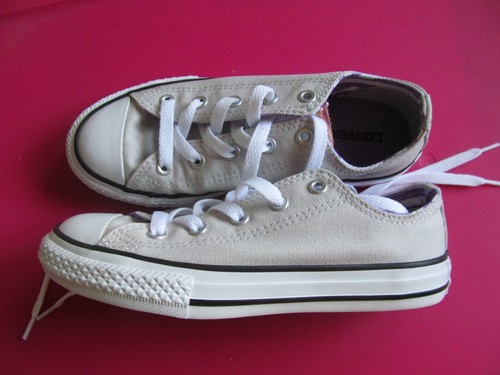 Zapatillas Converse Chuck Taylor All Star Doble Lengua Jóvenes Niñas Talla 1.5 Nuevas sin Caja - Imagen 2 de 5