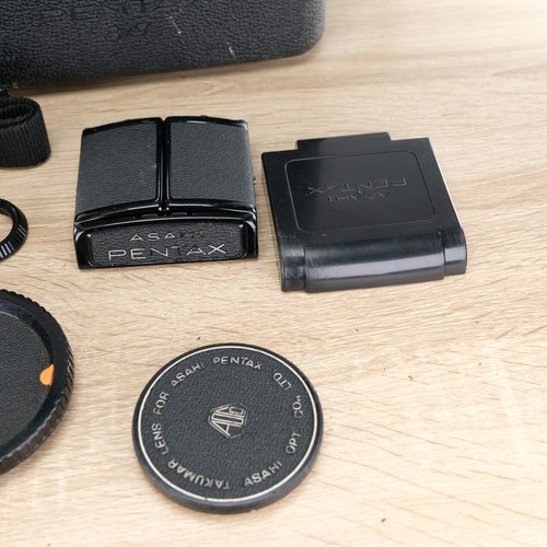 Pentax 6x7 Medium Format Film Camera with Super Takumar 90mm f/2.8 Lens - Picture 15 of 15