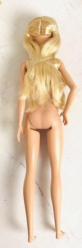 Nuevas gafas de sol NUEVAS BARBIE Fashionistas #158 2021 muñeca desnuda cola de caballo millie - Imagen 13 de 17