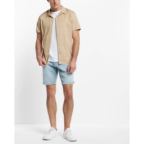 Pantalones cortos de mezclilla Express ajustados lavados ligeros elásticos 28" - Imagen 2 de 3