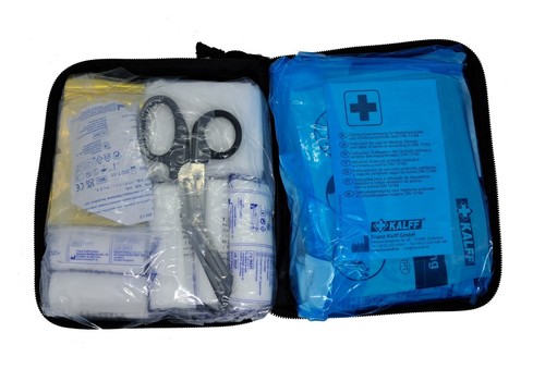 GENUINE AUDI FIRST AID KIT FOR A1 A3 A4 A5 A6 A7 Q2 Q3 Q5 Q7 E-TRON B.B 03.2029 - Picture 3 of 10