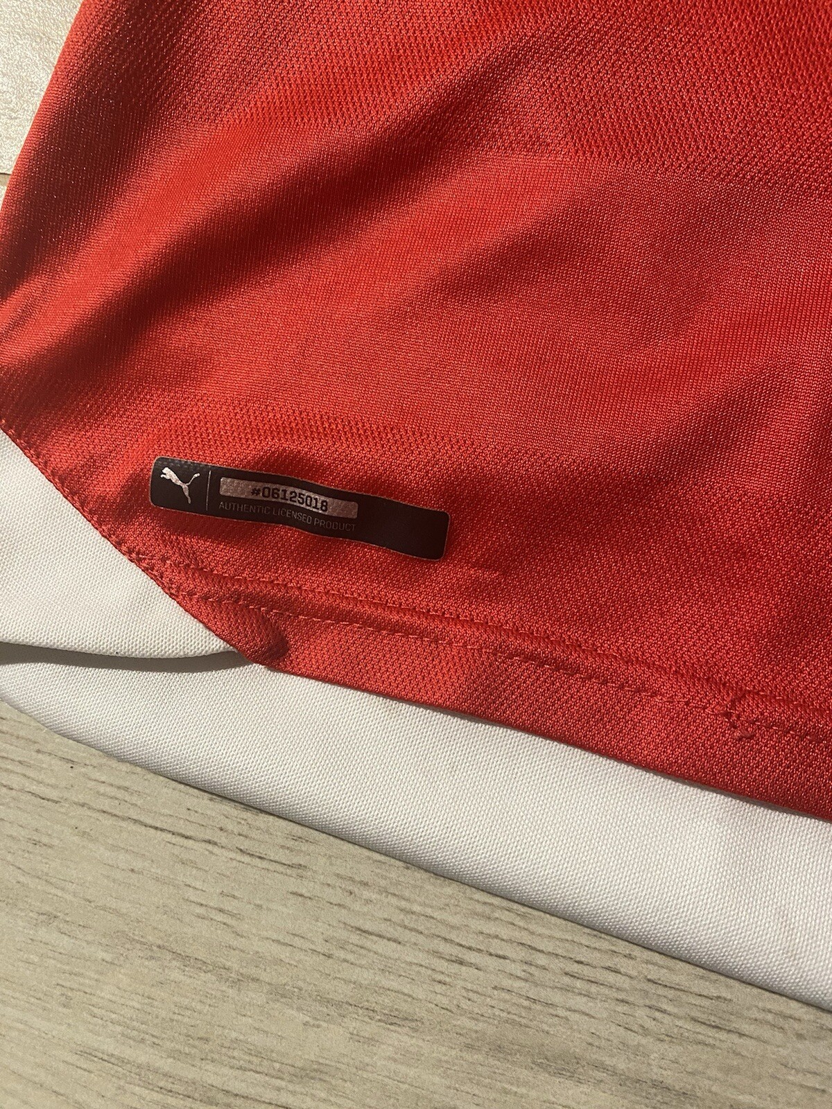 Foto 5 di 8