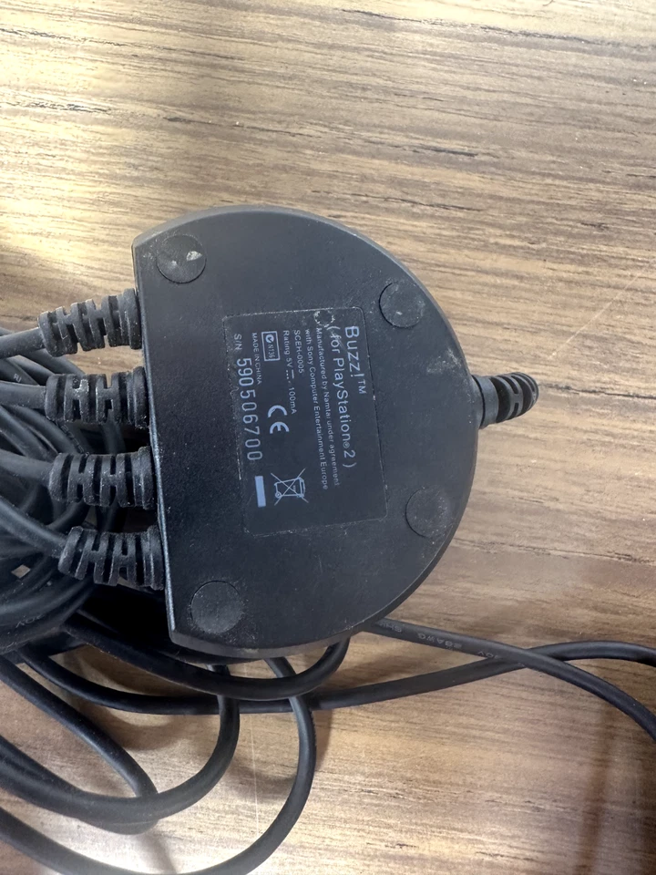Official Wired Buzz Controllers Buzzers USB Connector PS2 PS3 - Tested & Working - Image 3 of 3