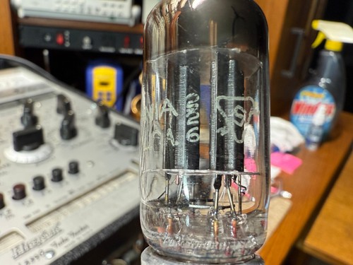 Pair of Sylvania 12AX7 ECC83 NOS NIB Black Plate 1951 Vacuum Tubes Matching Date - Picture 6 of 15