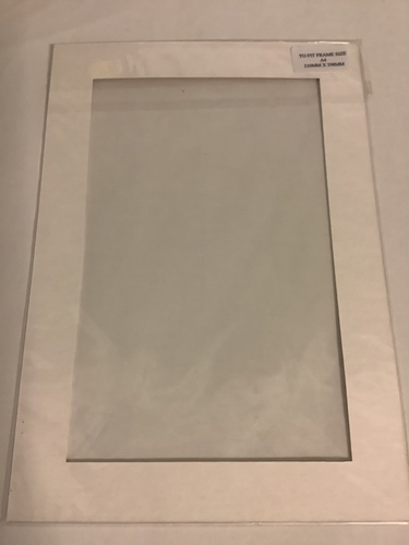 2 x 11.5” by 8.25” SINGLE EDGE PHOTO MOUNTS BEIGE GREEN A4 PRINT size 9.5” x 6” - Picture 6 of 11