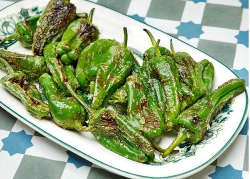 PEPPER CHILLI 'PADRON' 18 SEEDS – SPANISH TAPAS PIMIENTO DE PADRON- SOW BY 2027 - Picture 6 of 6