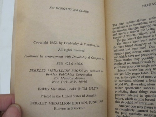 1967 Tomorrow, The Stars,  Robert A. Heinlein, ed. Berkley mass market paperback - Picture 6 of 8