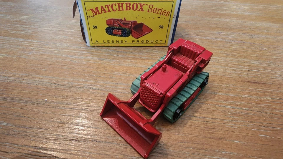 Excavadora de caparazones Lesney Matchbox #58 de colección roja fresca caja original COMPLETA Foto 2 de 4