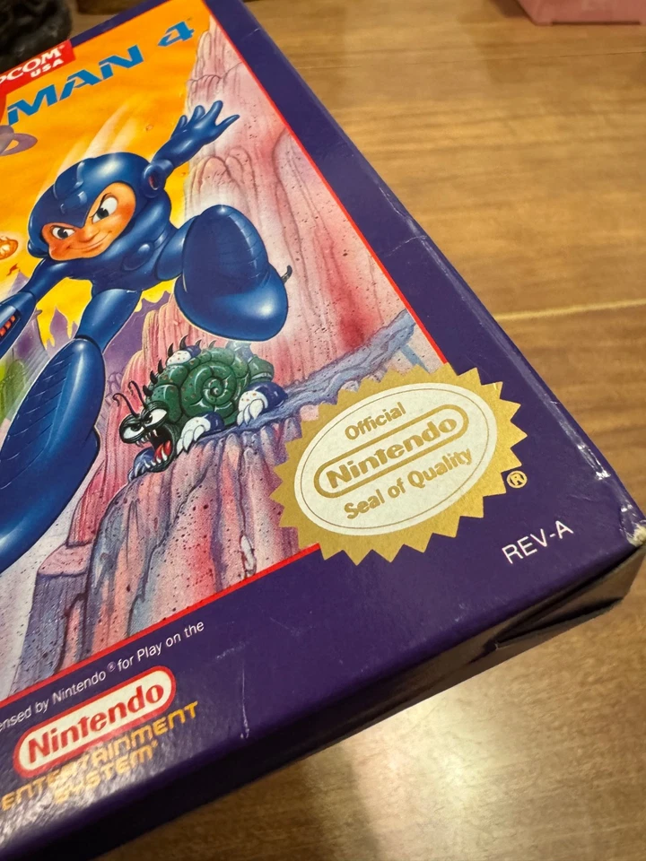 Mega Man 4 (Nintendo NES) MM MM4 CIB complete video game great shape Rockman - Image 2 of 4
