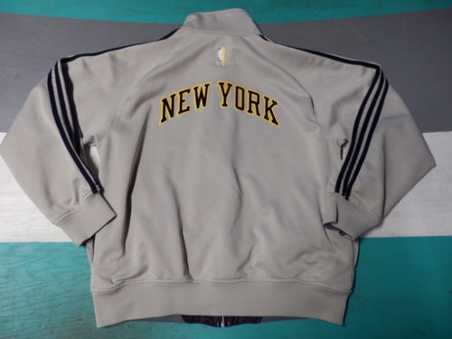 Chaqueta deportiva Adidas New York Knicks Home Cooked City That Never Sleep para hombre XL - Imagen 5 de 5