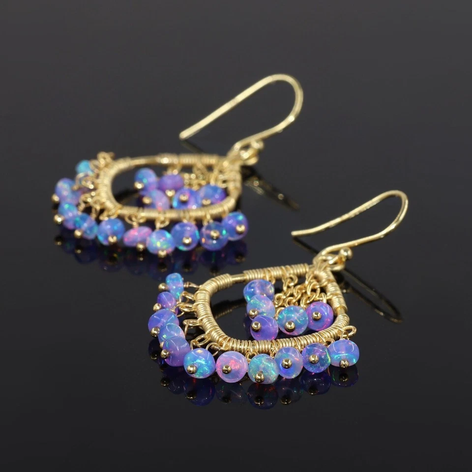 Orecchini lampadario opale di fuoco lavanda perline filo avvolto orecchini... - Immagine 4 di 4