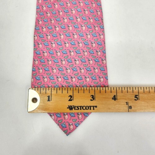 Corbata de seda rosa con estampado de cóctel Vineyard Vines hecha en EE. UU. - Imagen 6 de 6