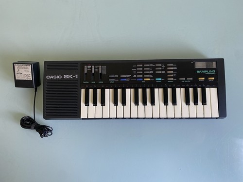 Casio SK-1 Compact Sampling Keyboard Made in Japan & Original AC Vintage 1985