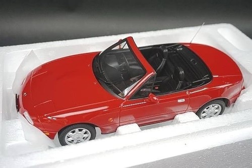 Kyosho 1/18 EUNOS ROADSTER Red Samurai Series KSR18031R - Picture 3 of 4