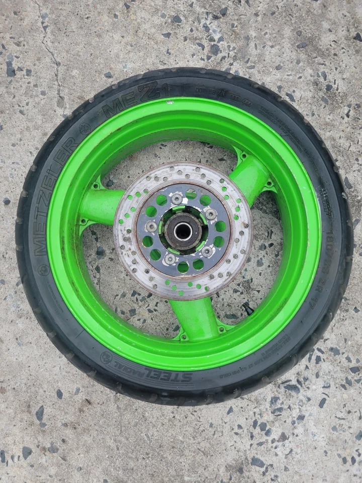 91 92 Llanta trasera Kawasaki Ninja ZX7R ZX750 CON ROTOR DISCO FRENO ZX7 Foto 2 de 4