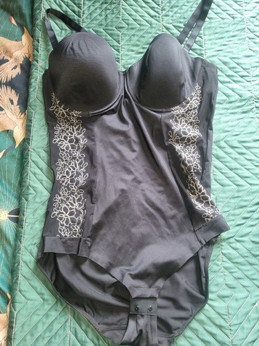 Damen All In One Unterwäsche Body Stocking 38d gepolstert Bügel Blumen Seiten