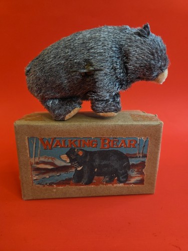 VTG Walking Bear Wind Up Mechanical Toy Occupied Japan Original Box & Key - Picture 7 of 8