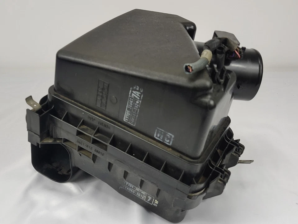 Conjunto de caja de admisión de filtro de aire Scion TC 2011-2016 FABRICANTE DE EQUIPOS ORIGINALES Foto 3 de 4