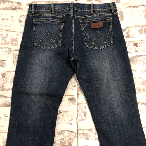 Wrangler Jeans Mens 38x36 Retro Slim Boot Western Cowboy Blue Denim Whiskered - Picture 6 of 9