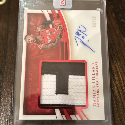 2019-20 Immaculate Damian Lillard Premium Patch Autographs Auto #PPA-DLL /10