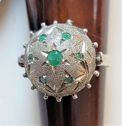 Dome Ring 925 SILVER 7 Green Stones Size 5.75 - 第 1/4 張圖片