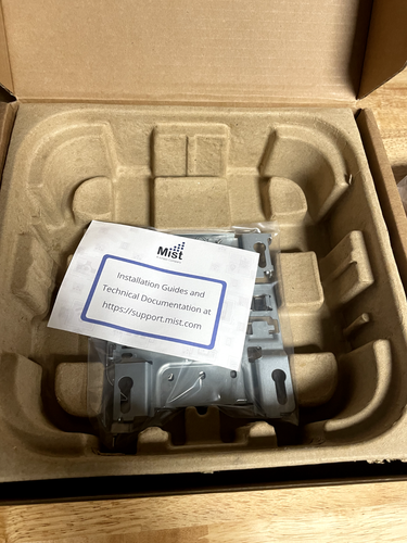 Point d'accès sans fil MIST SYSTEMS by Juniper 802.11ax BLE Array AP AP43-US NEUF - Photo 2/4
