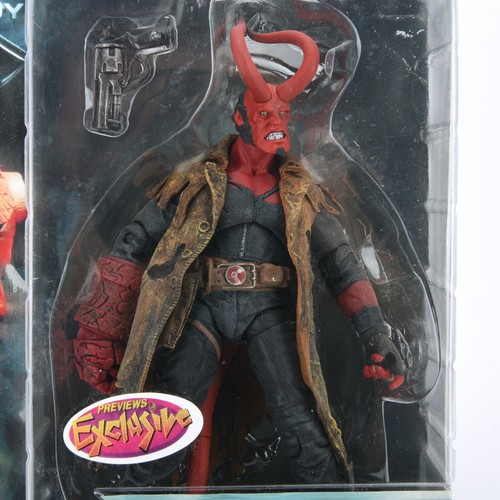 Hellboy Battle Damaged HB 7" Action Figure Exclusive 1/12 Scale Doll Horn Toys - Picture 3 of 5