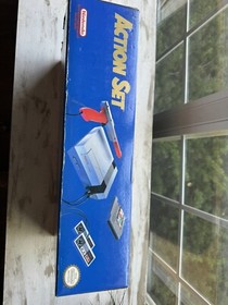 Nintendo NES Action Set  Complete In Box Console - Very Good Condition
