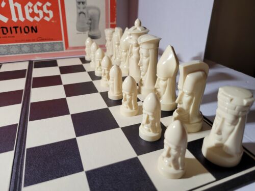 Juego de Ajedrez Peter Ganine 1968 de colección edición gótica para estudiantes ¡completo! Raro - Imagen 4 de 11