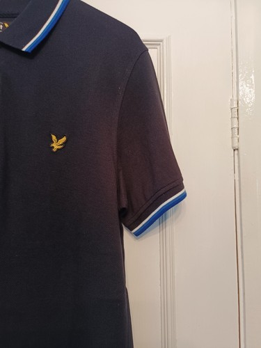 Lyle and Scott Polo schwarz Medium PTP 21 Zoll brandneu mit Etikett UVP £49 - Bild 4 von 5