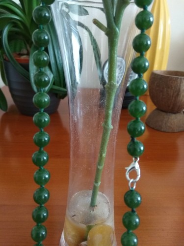 Beautiful 8mm Dark Green Emerald gemstone beads necklace 17"-UK seller 660 - Picture 2 of 7