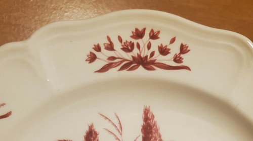 Wedgwood Williamsburg IRIS Salad plate set(s) of 4, 8 3/8", Red, Scalloped, EUC - Picture 8 of 11