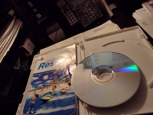 Wii Sports Resort ~ Big Box Set w Motion Plus ~ Complete! - Picture 11 of 13