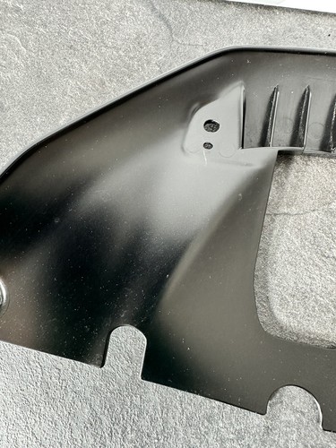 Yamaha R7 690 2024 Front Plate Chin Spoiler Fairing Panel 1784 Miles 2022 2023 - Picture 18 of 20