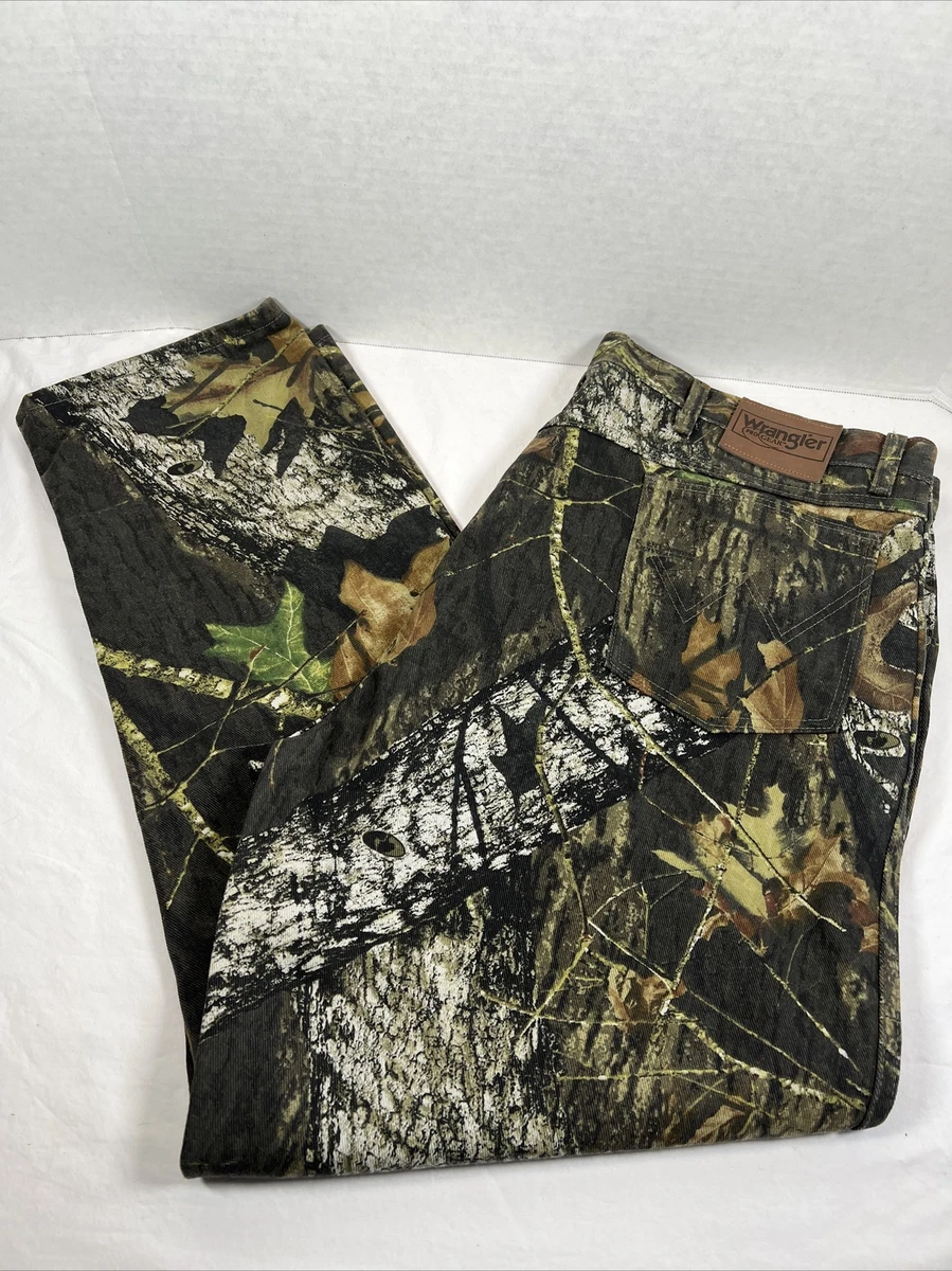 Men s Wrangler Pro Gear Camo Camouflage Jeans Pants Size 44 X 30